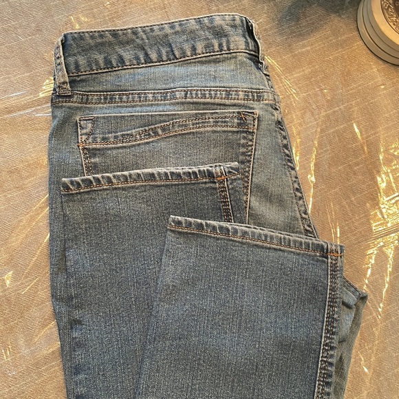 Express Skinny Stella Low Rise Jeans - Picture 5 of 8